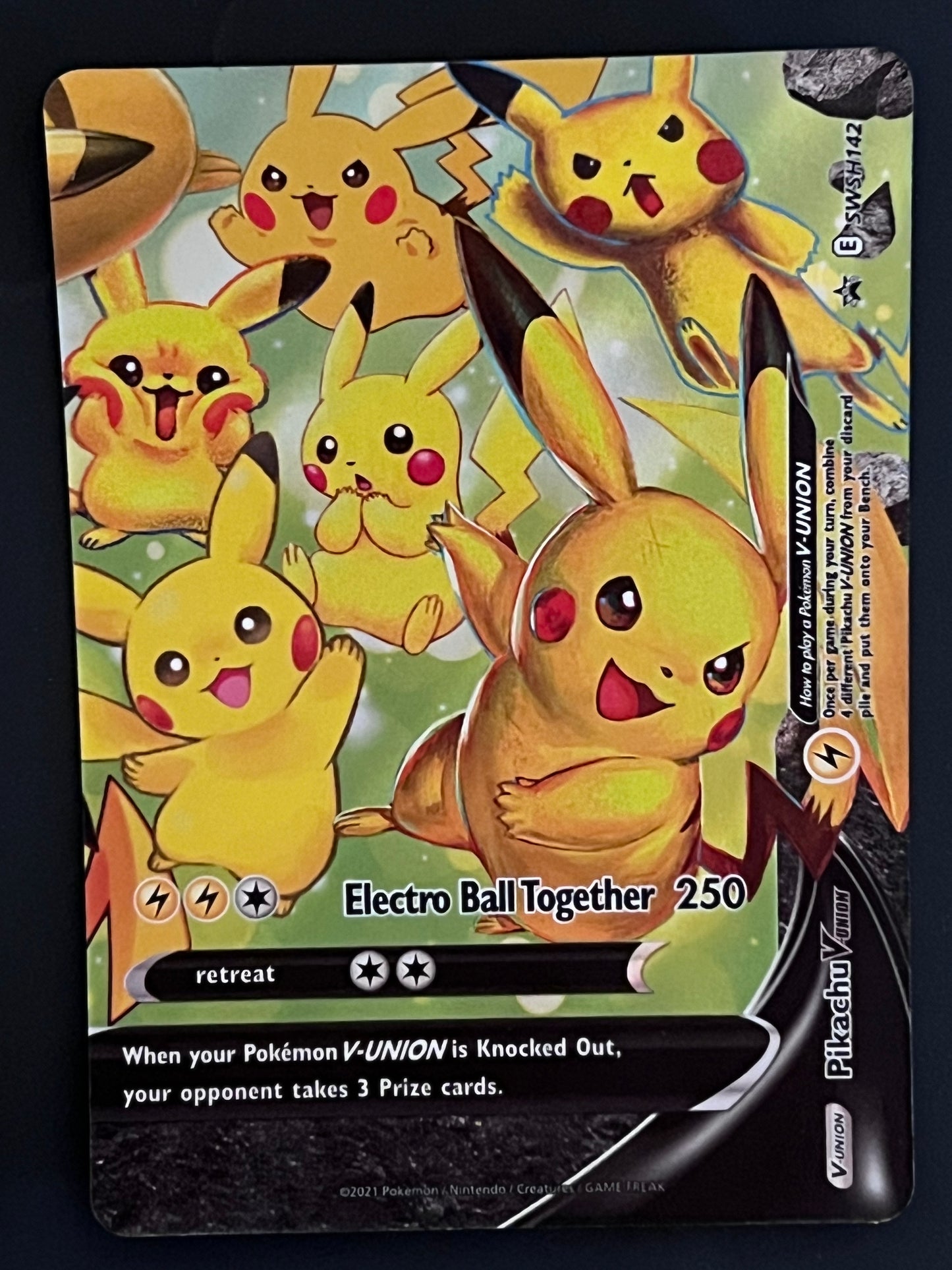 SWSH139, SWSH140, SWSH141, SWSH142 Pikachu V-Union - Black Star Promo