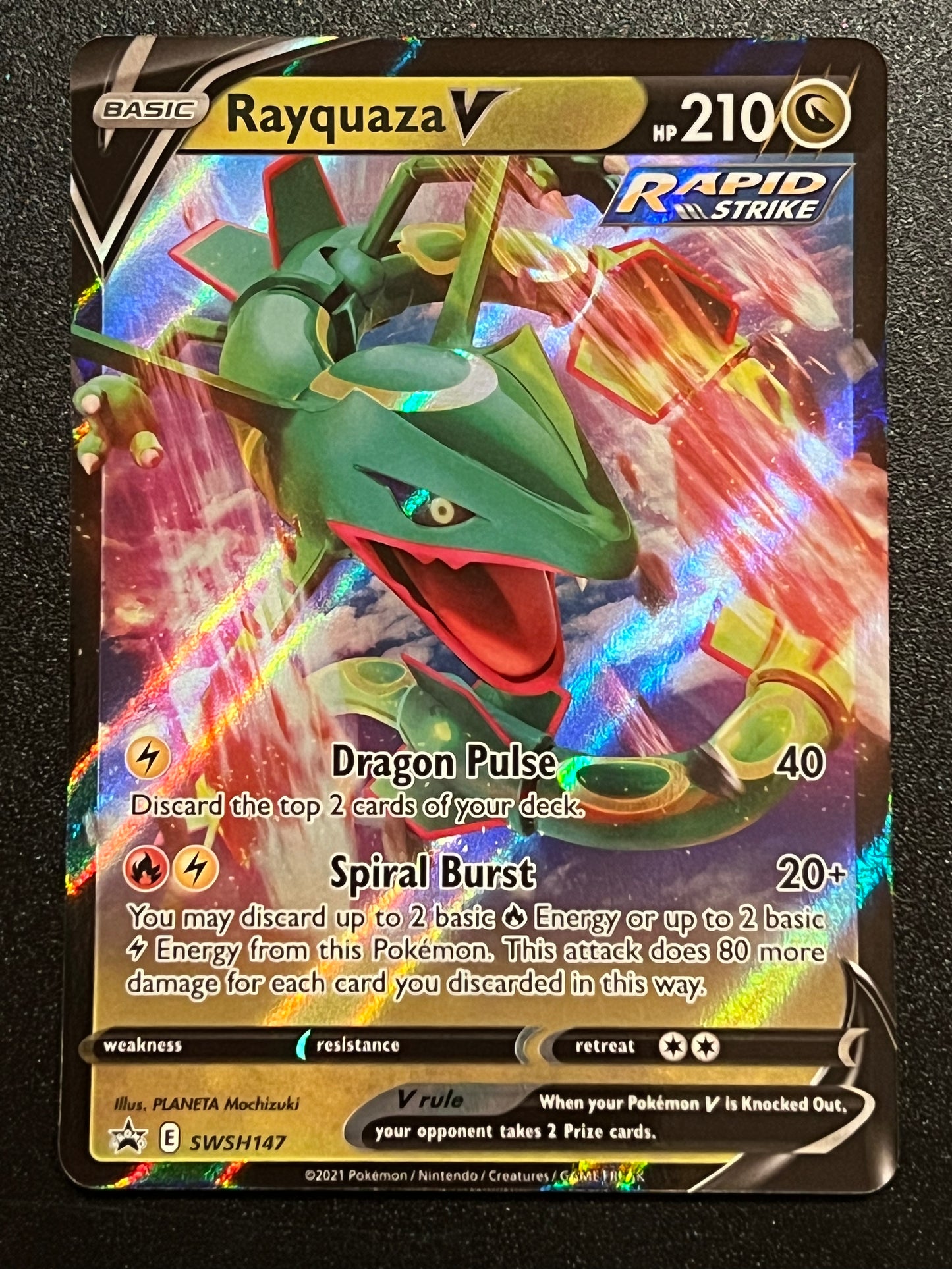 SWSH147 Rayquaza V - Black Star Promo