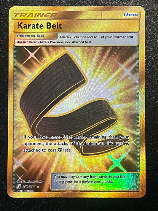 252/236 Karate Belt - Pokémon Unified Minds Gold Secret Rare