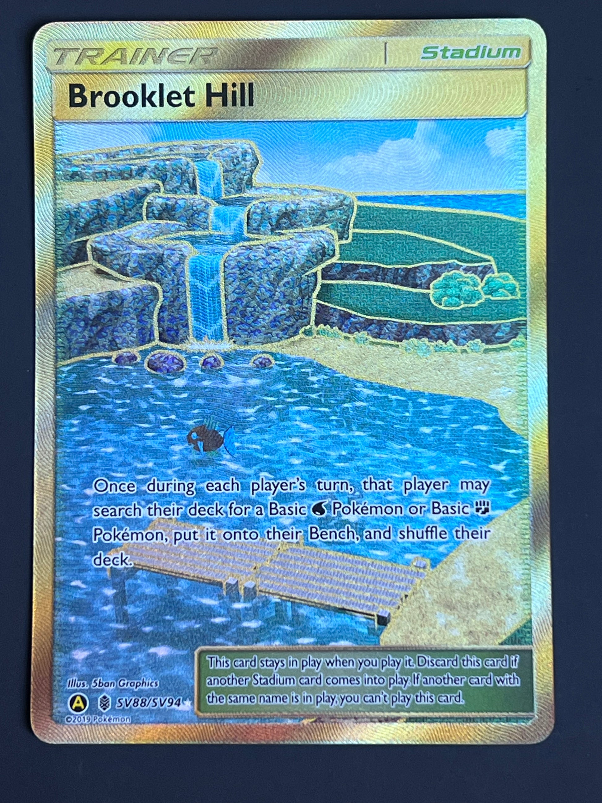 pokemon hidden fates gold cards SV88/SV94 Brooklet Hill