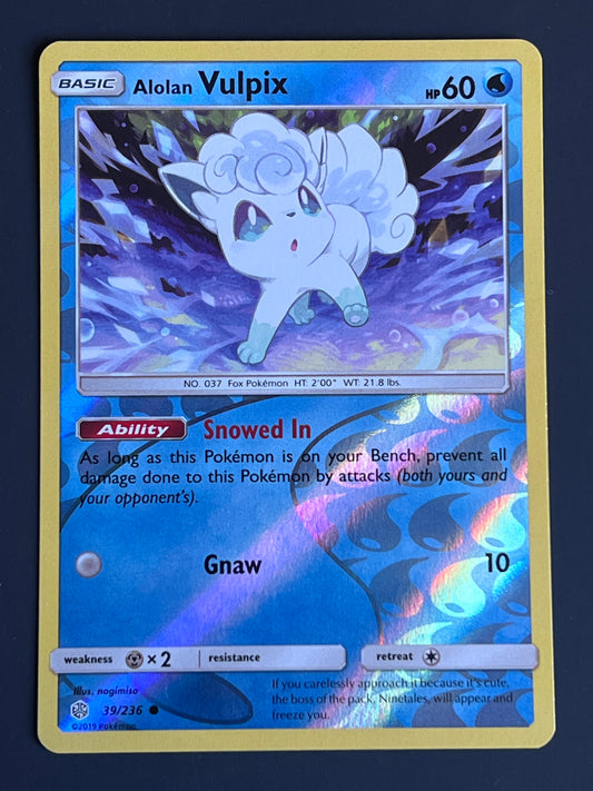 039/236 Alolan Vulpix - Pokémon Cosmic Eclipse Common Reverse
