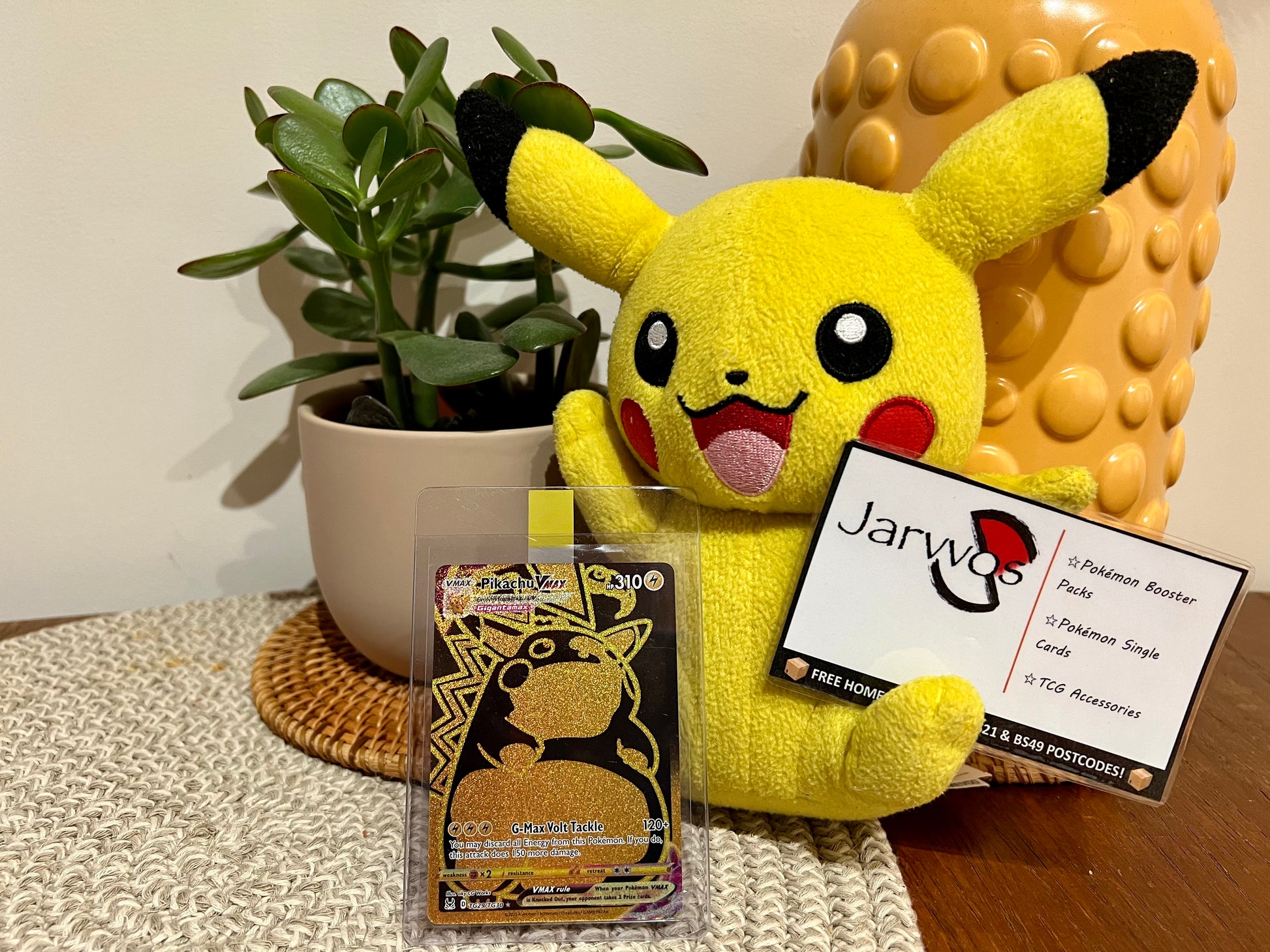 Pikachu VMAX (Secret Rare) - TG29/TG30